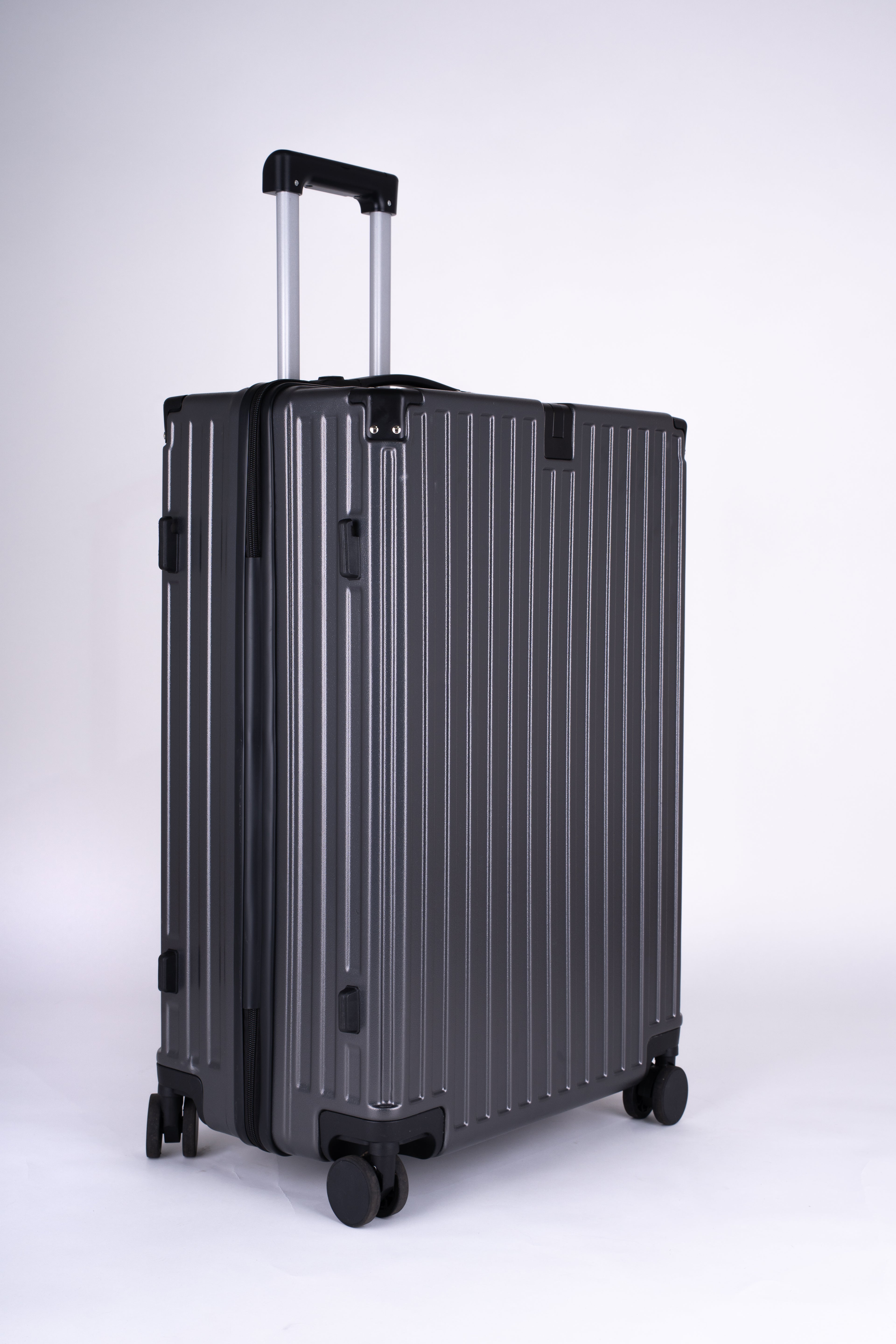 Elyôn One Grey - Valise intelligente avec pesage intégré