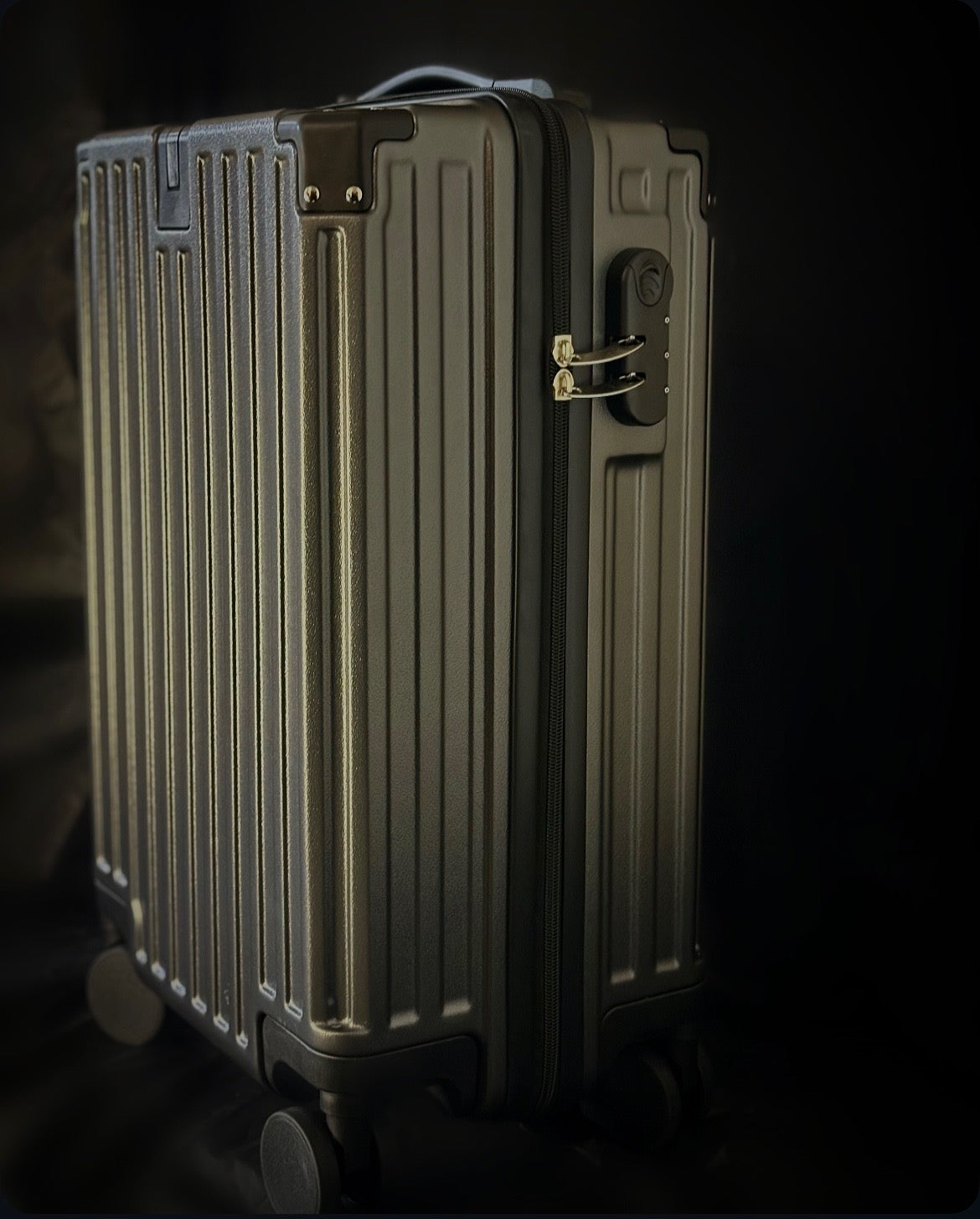 Elyôn One Grey - Valise intelligente avec pesage intégré